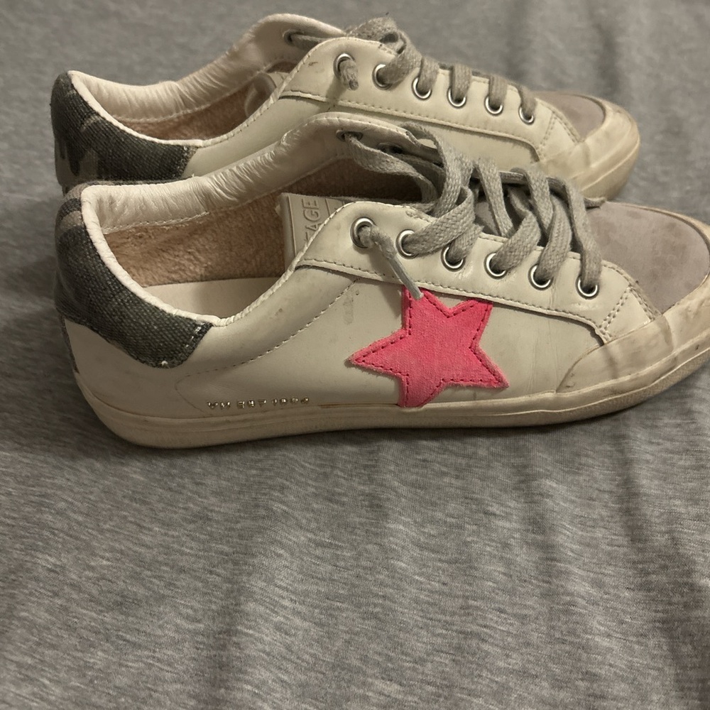 Vintage Havana Sneakers with Pink Star and Gray Accents